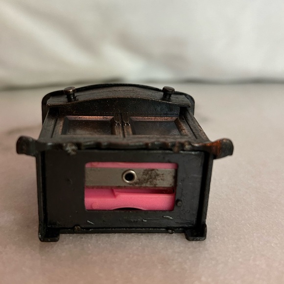 Pencil Sharpener Dresser With Swivel Mirror Die Cast Copper miniature Vintage - Picture 4 of 7